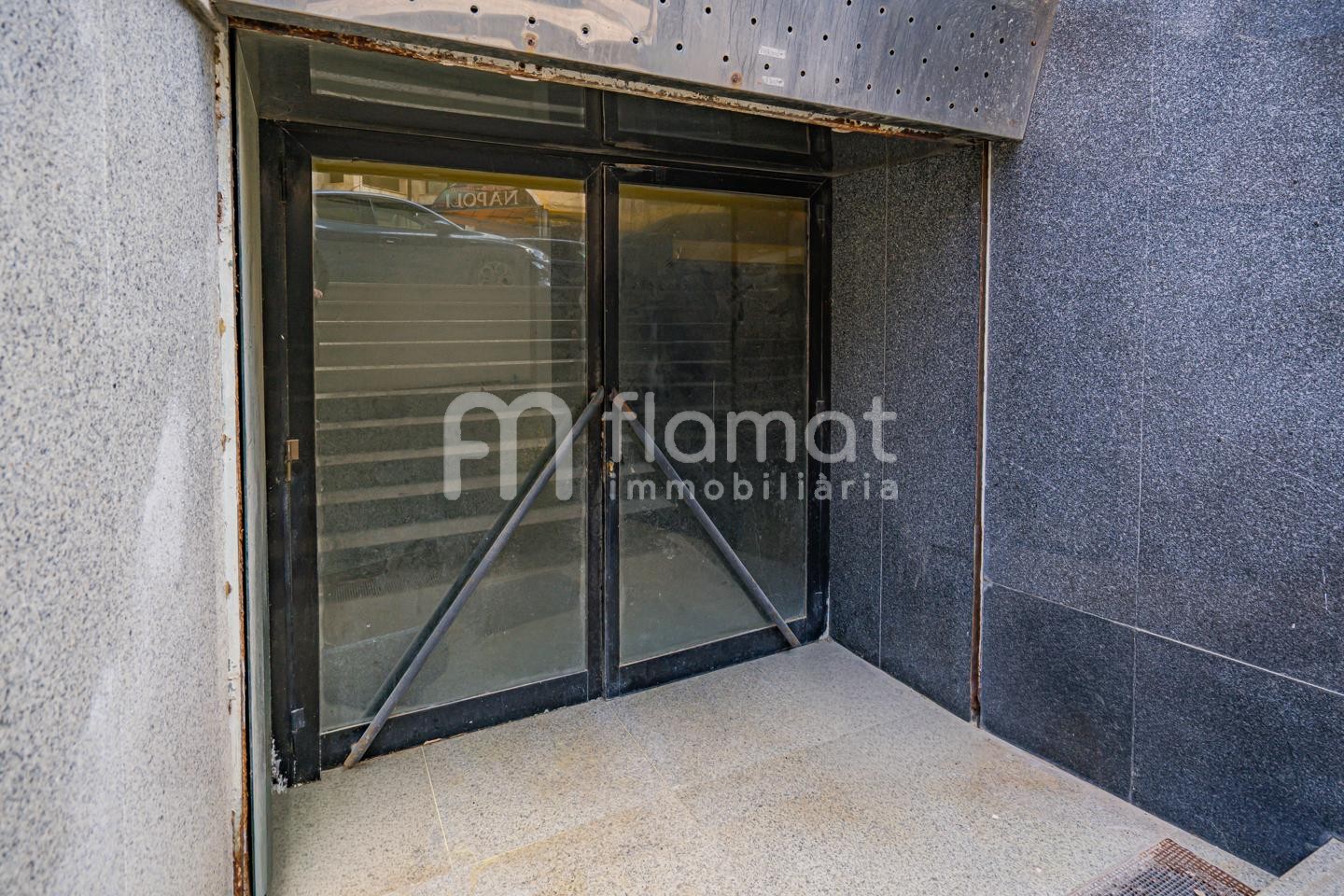 locales-comerciales en blanes · pins 195000€