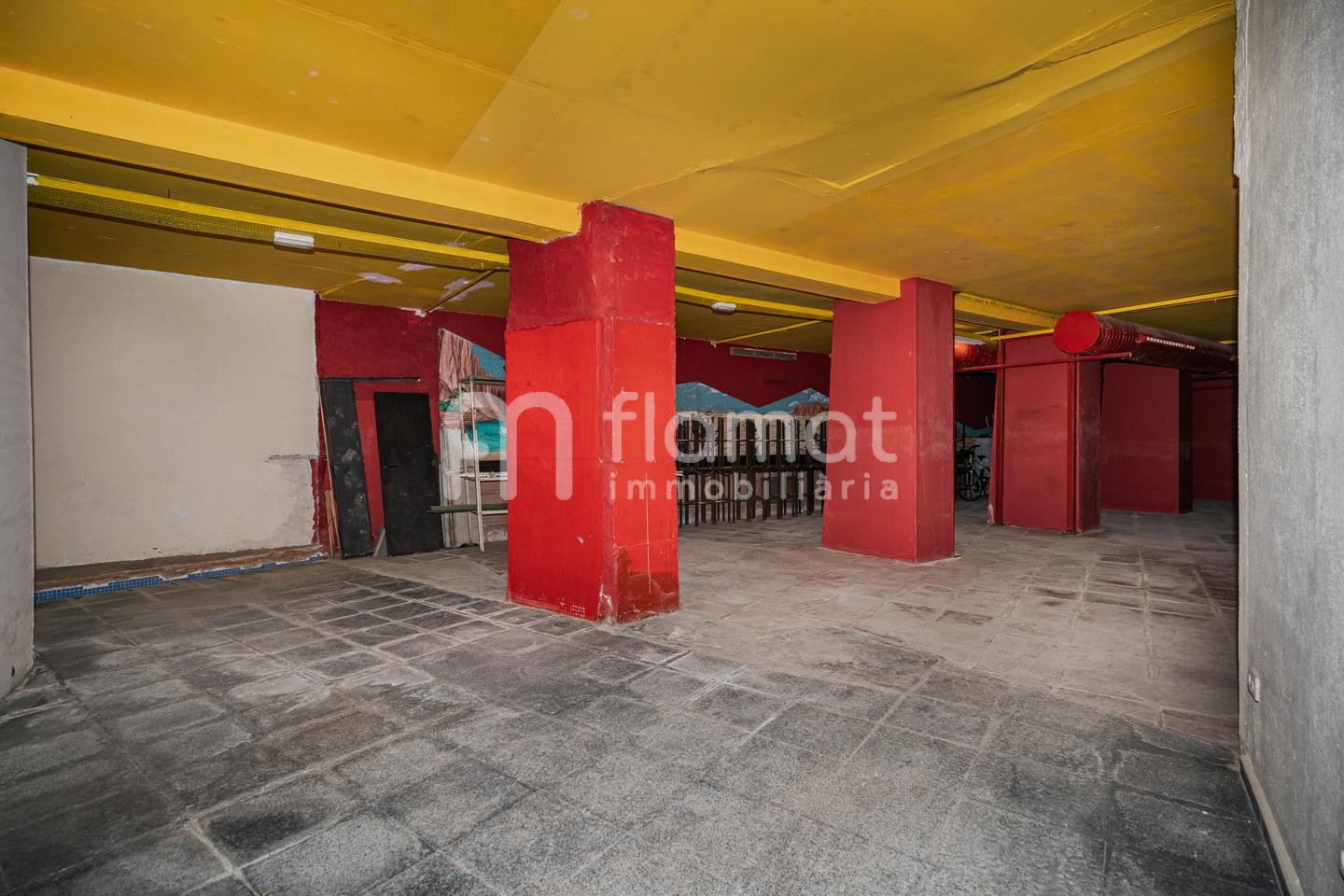 locales-comerciales en blanes · pins 195000€