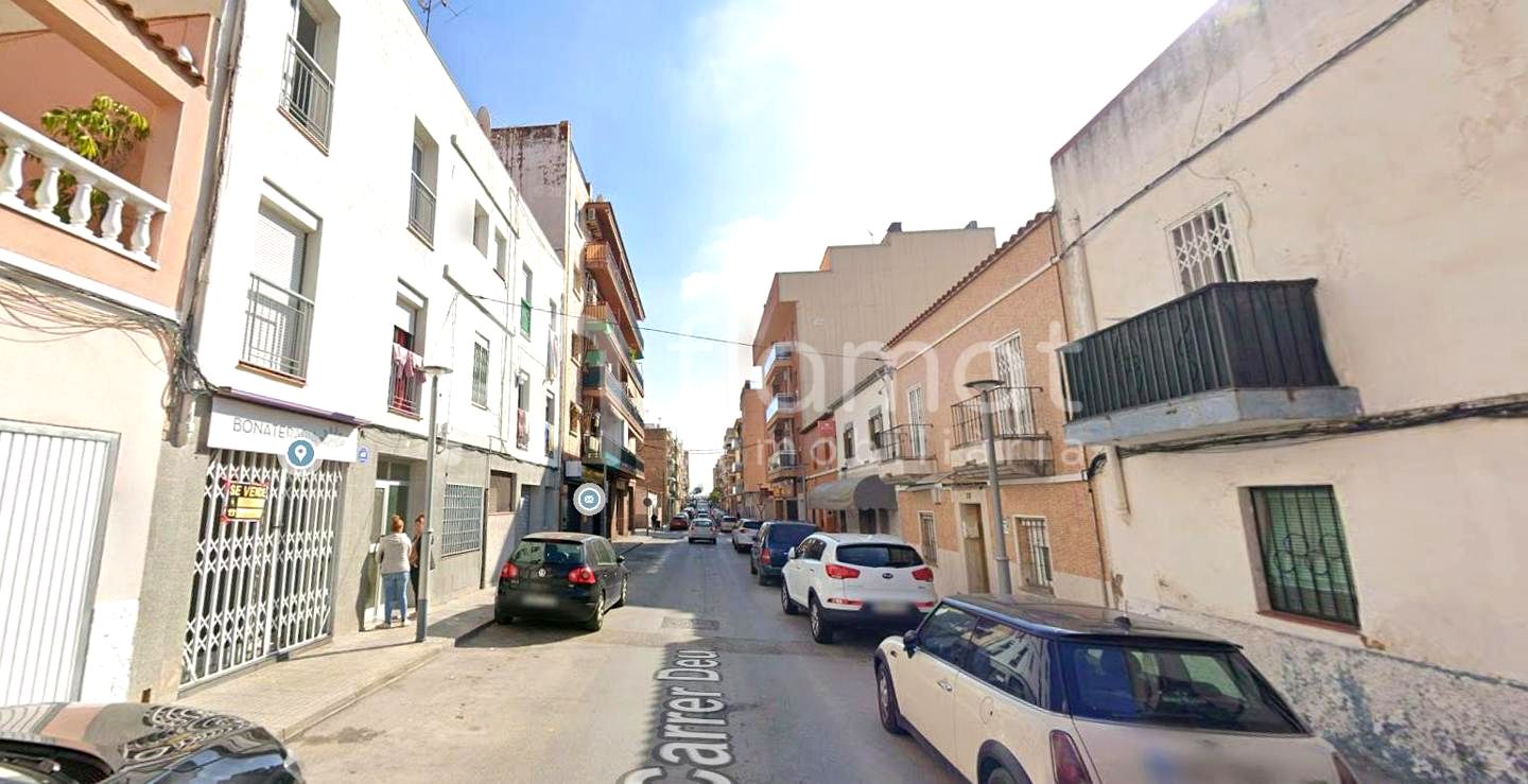 pisos en tarragona · carrer-deu-35-43100 48000€