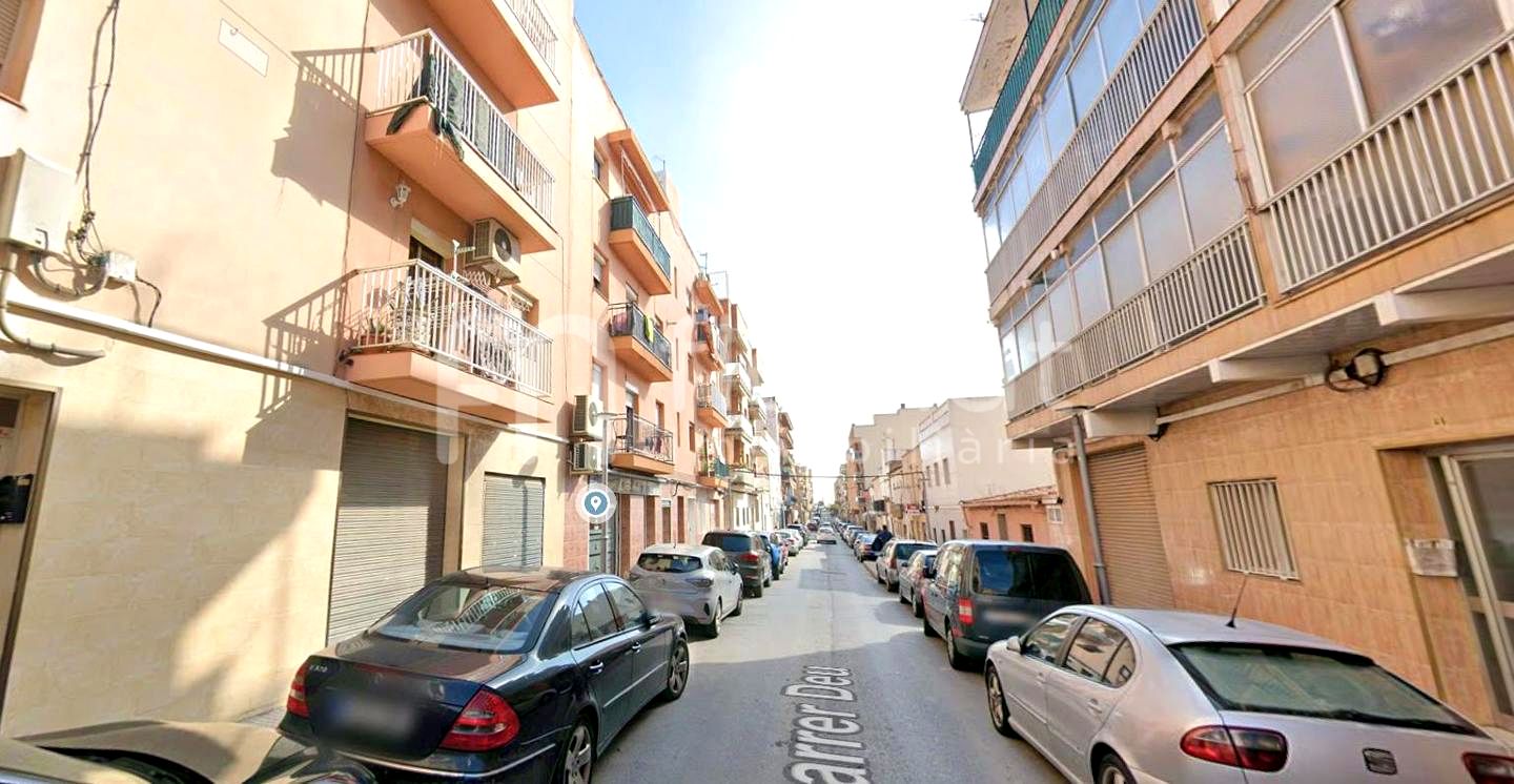 pisos en tarragona · carrer-deu-35-43100 48000€