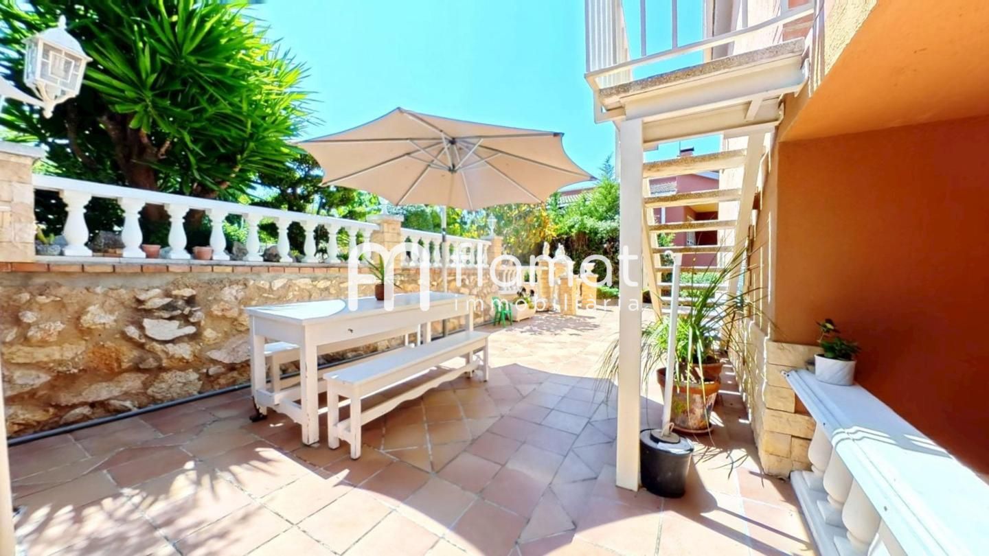 villas en el-catllar · carrer-de-salvador-segui-3-43764 358000€