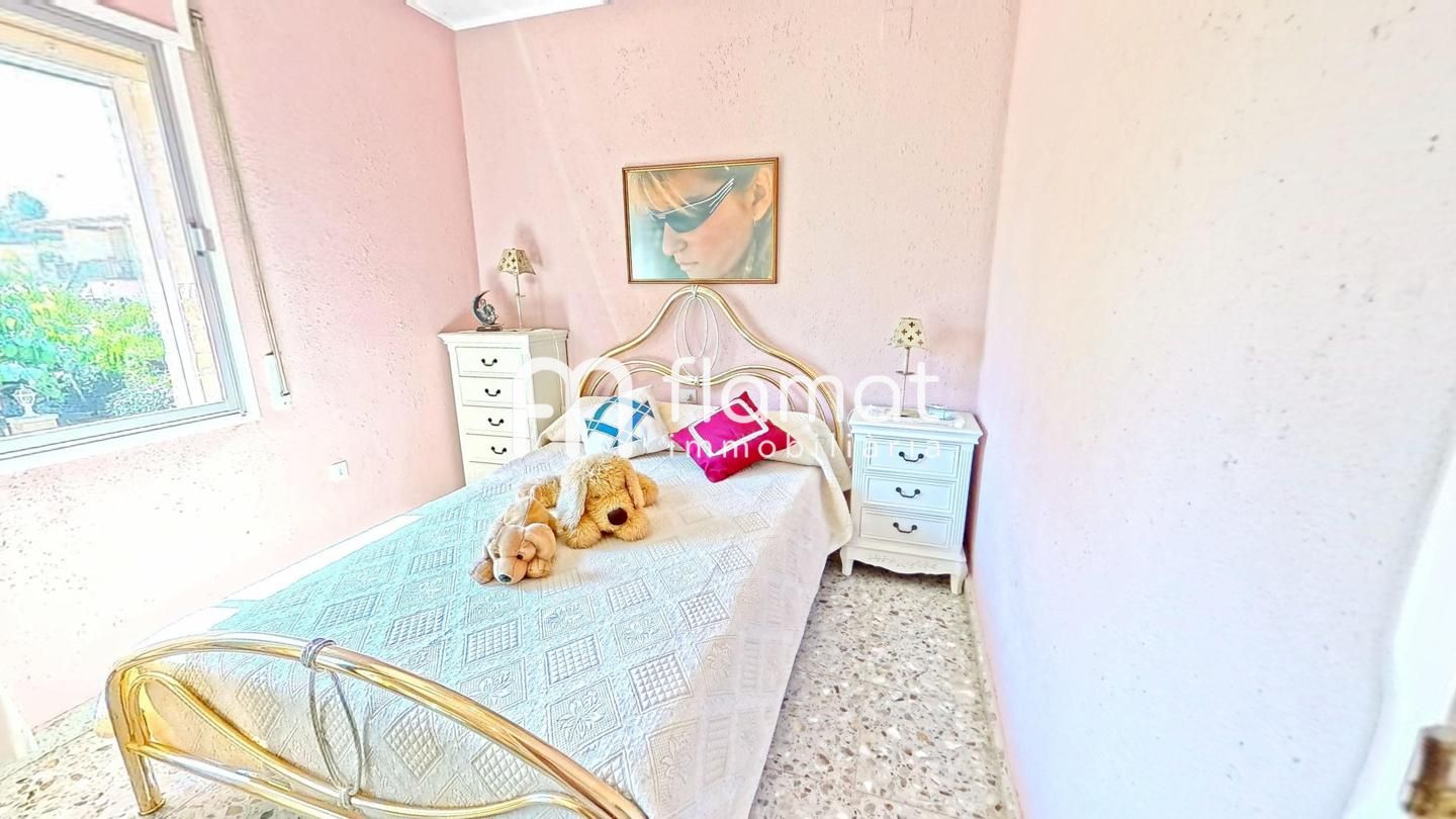 villas en el-catllar · carrer-de-salvador-segui-3-43764 358000€