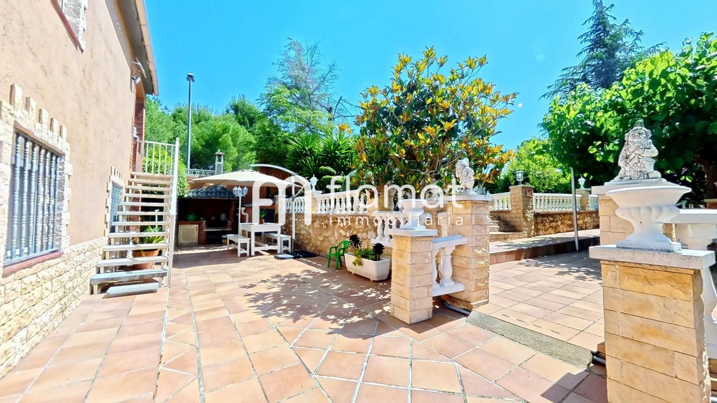 villas en el-catllar · carrer-de-salvador-segui-3-43764 358000€