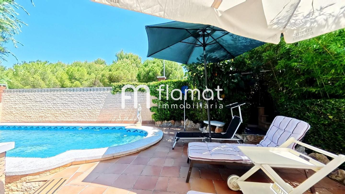 villas en el-catllar · carrer-de-salvador-segui-3-43764 358000€