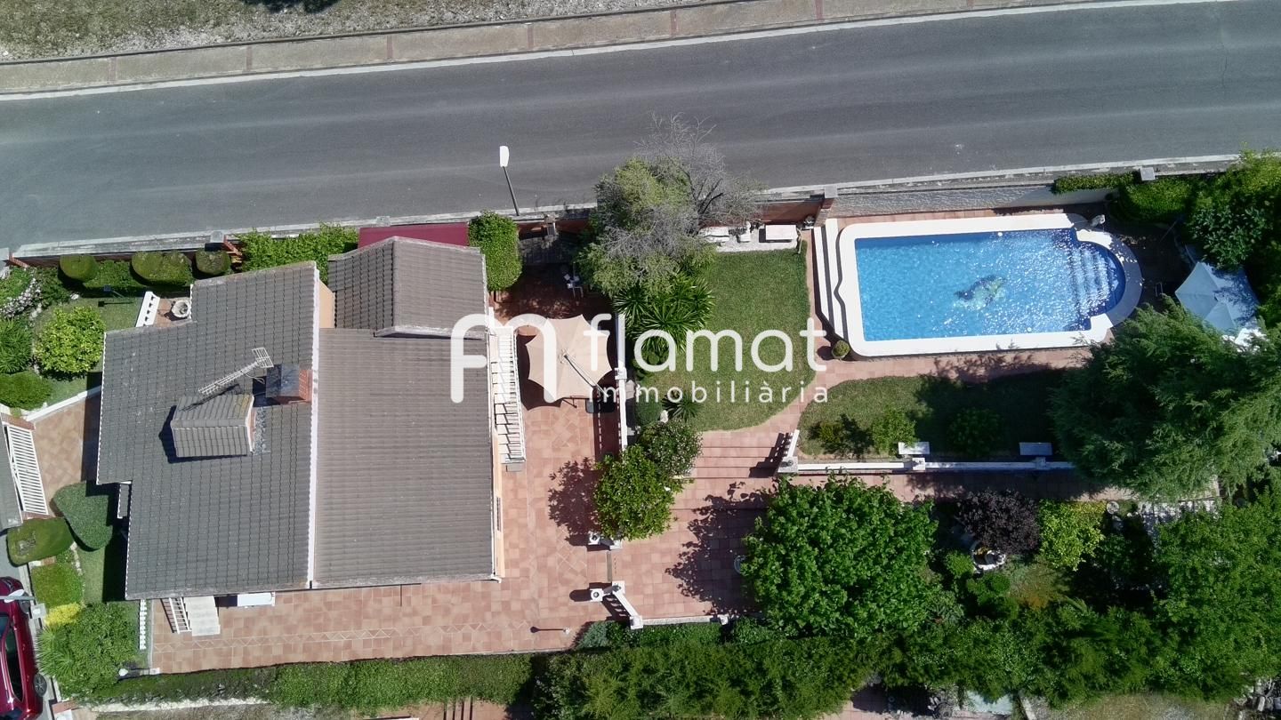 villas en el-catllar · carrer-de-salvador-segui-3-43764 358000€