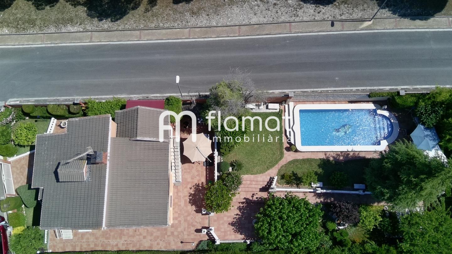 villas en el-catllar · carrer-de-salvador-segui-3-43764 358000€