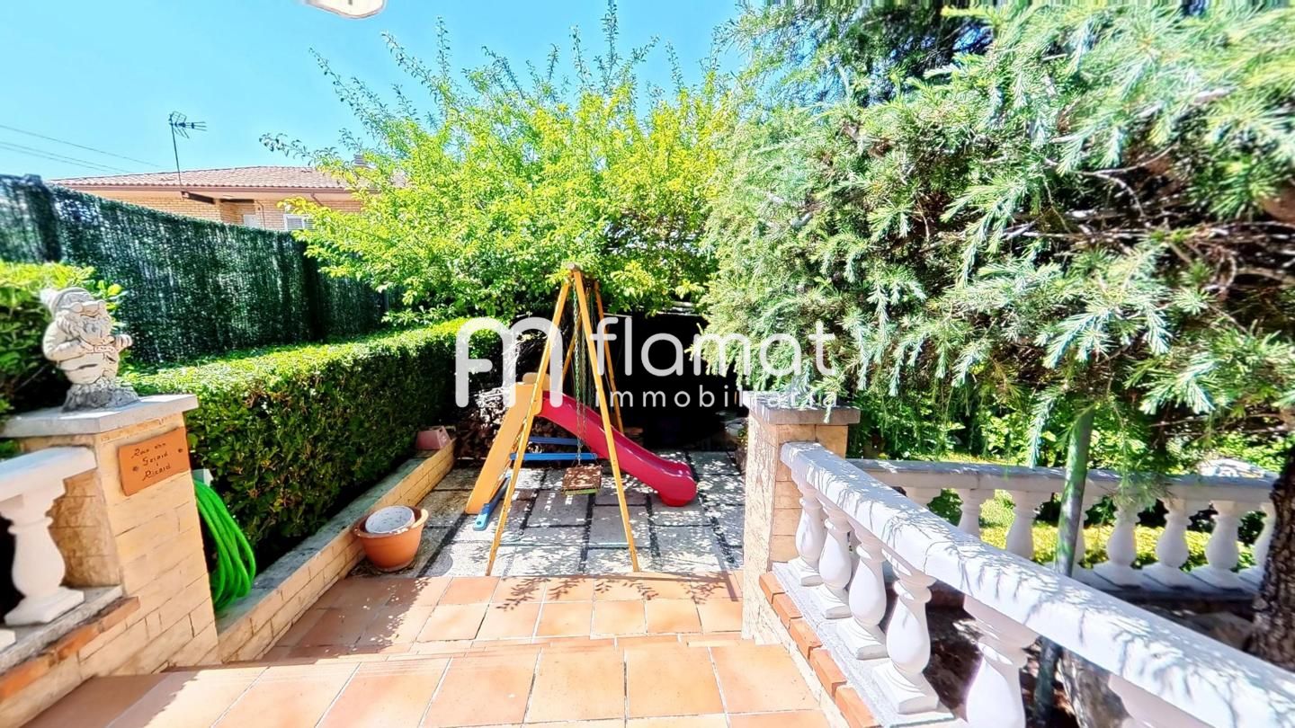 villas en el-catllar · carrer-de-salvador-segui-3-43764 358000€