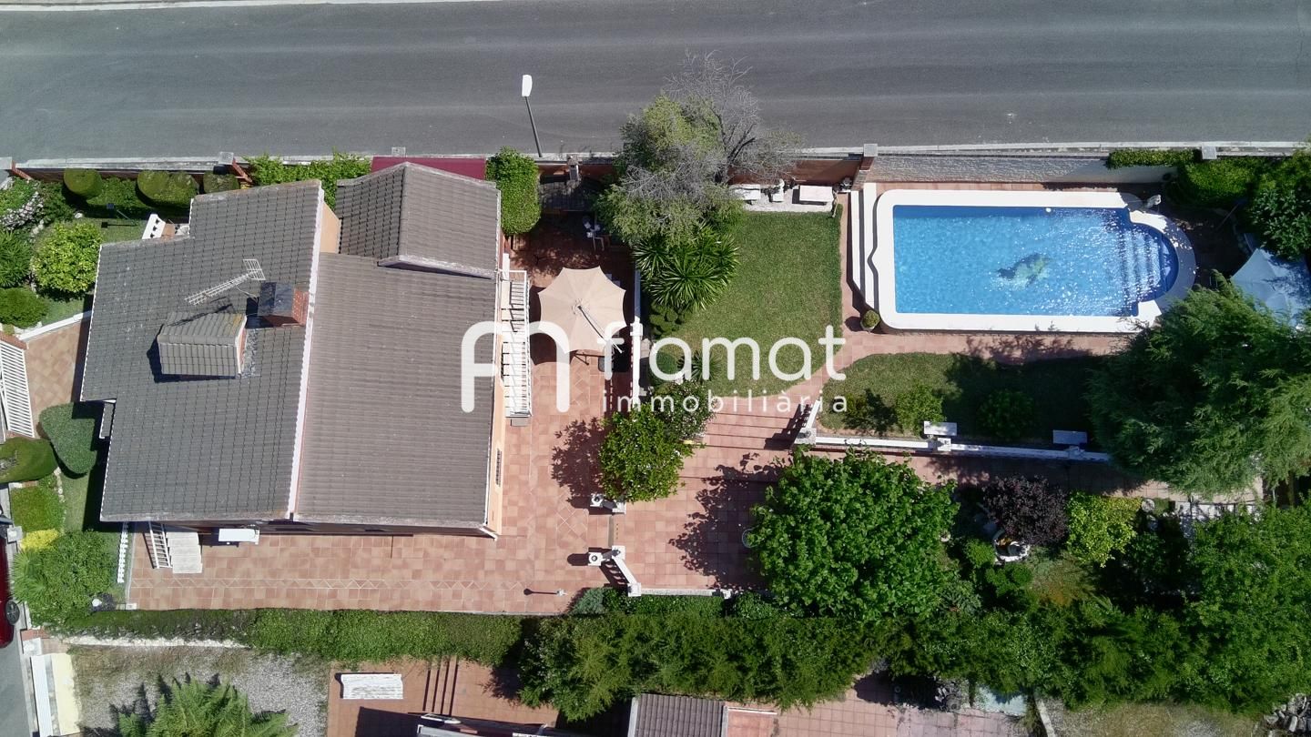 villas en el-catllar · carrer-de-salvador-segui-3-43764 358000€