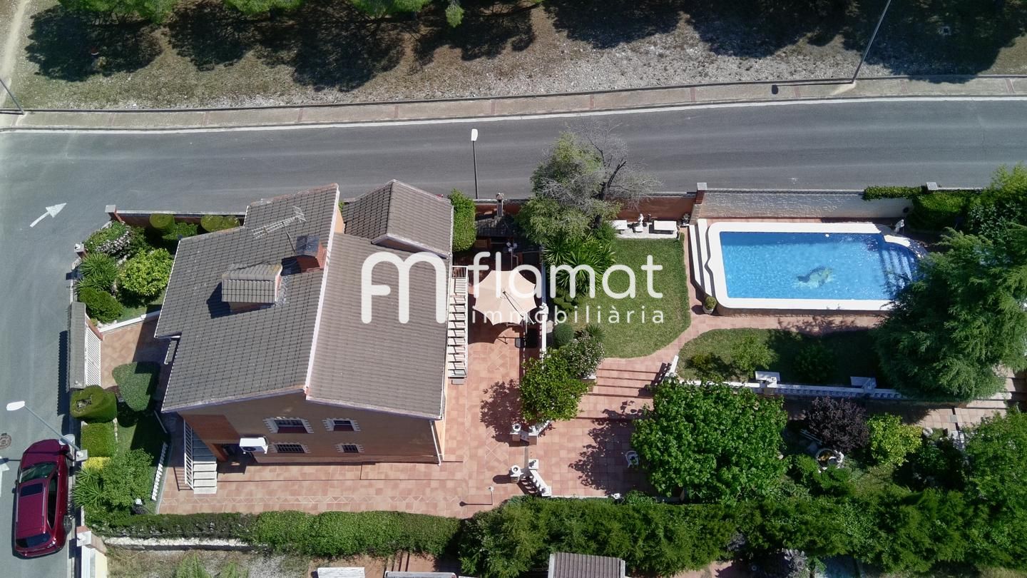 villas en el-catllar · carrer-de-salvador-segui-3-43764 358000€
