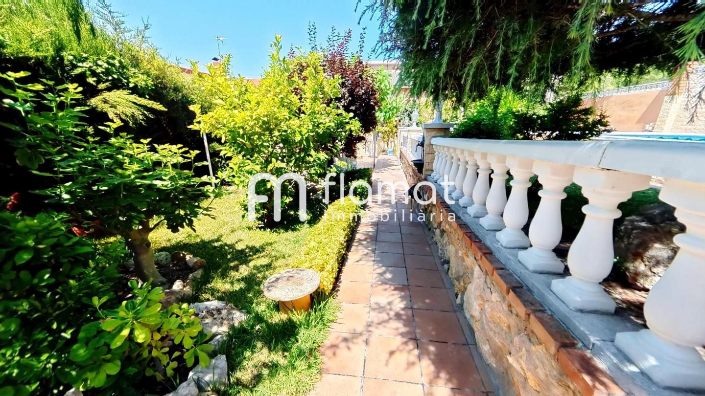 villas en el-catllar · carrer-de-salvador-segui-3-43764 358000€