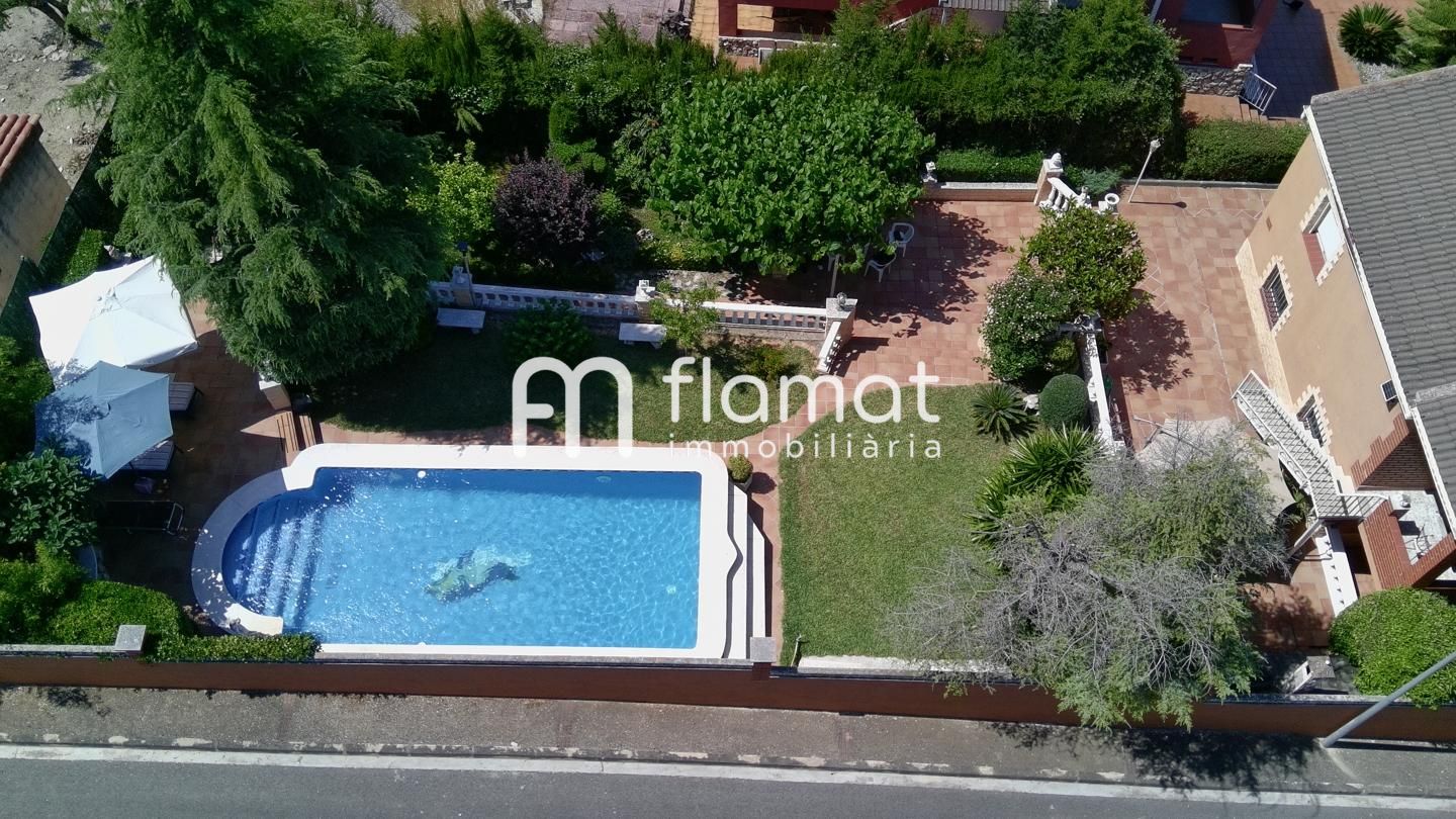 villas en el-catllar · carrer-de-salvador-segui-3-43764 358000€