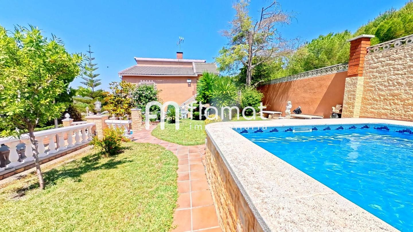 villas en el-catllar · carrer-de-salvador-segui-3-43764 358000€