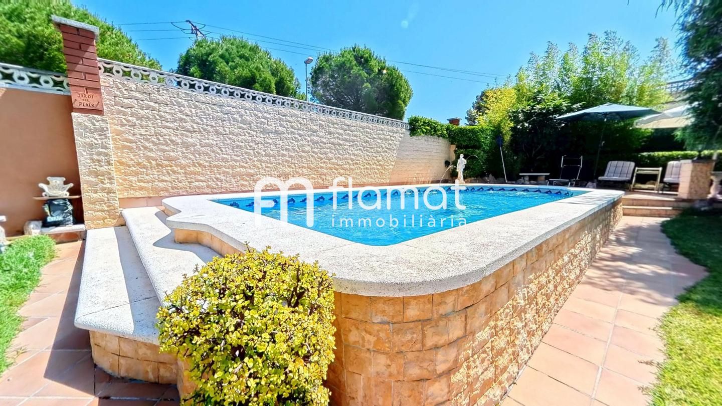 villas en el-catllar · carrer-de-salvador-segui-3-43764 358000€