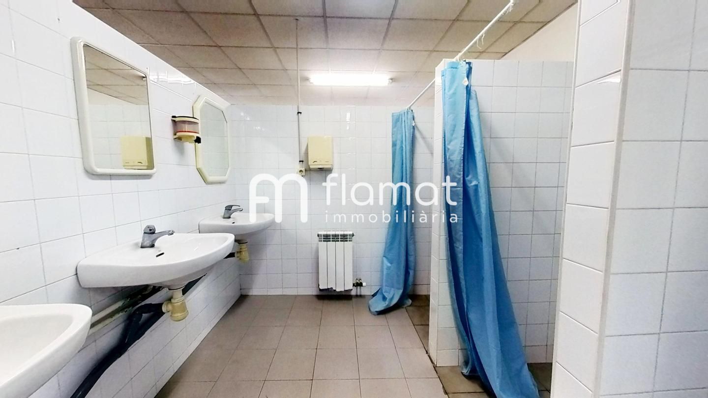 locales-comerciales en tarragona · carrer-de-l'assalt-7-43003 250000€