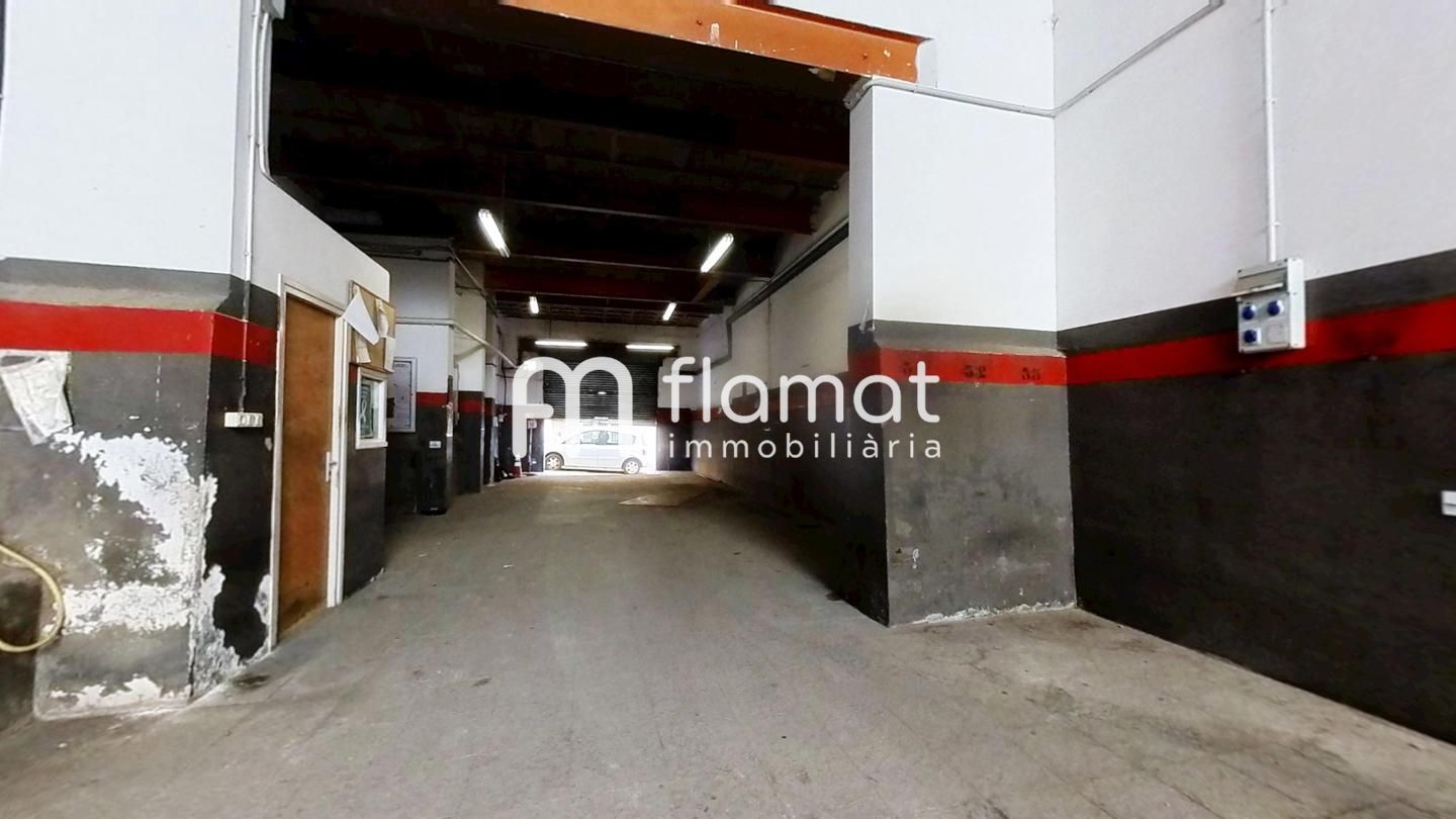 locales-comerciales en tarragona · carrer-de-l'assalt-7-43003 250000€