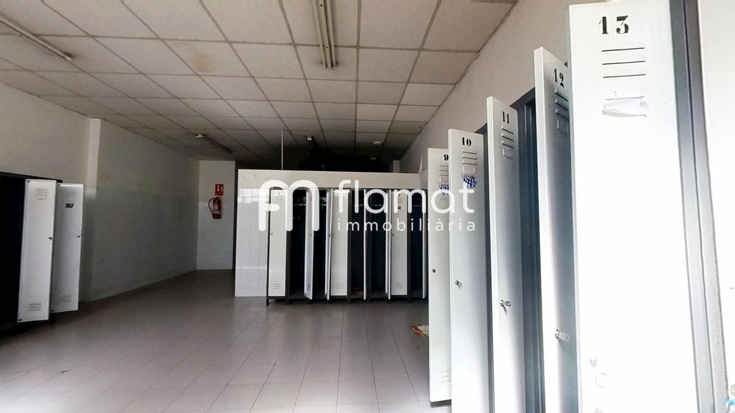 locales-comerciales en tarragona · carrer-de-l'assalt-7-43003 250000€