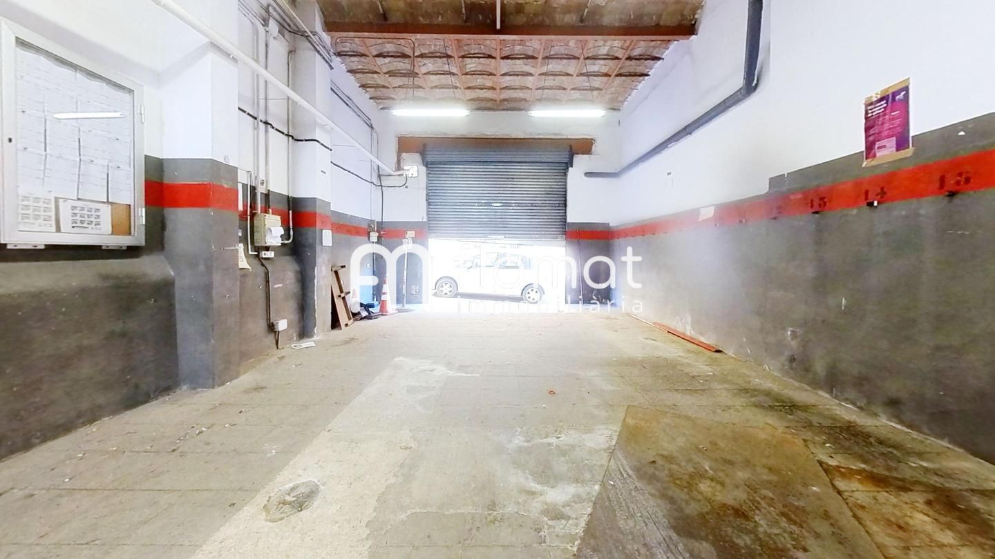 locales-comerciales en tarragona · carrer-de-l'assalt-7-43003 250000€