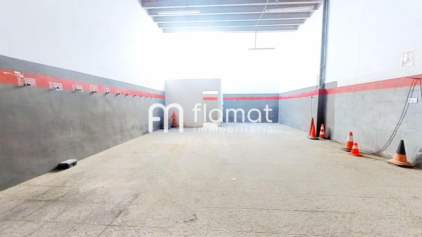 locales-comerciales en tarragona · carrer-de-l'assalt-7-43003 250000€