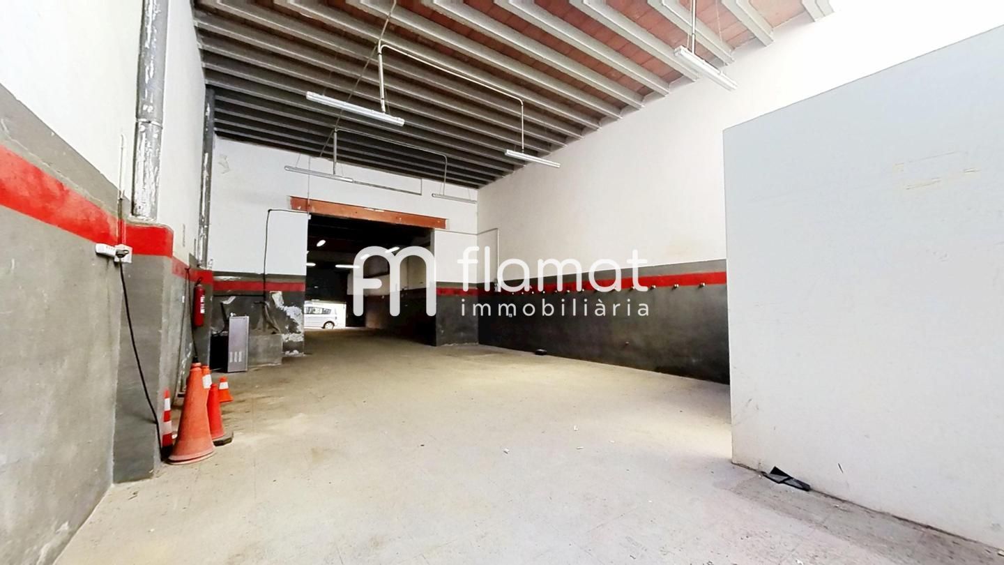 locales-comerciales en tarragona · carrer-de-l'assalt-7-43003 250000€