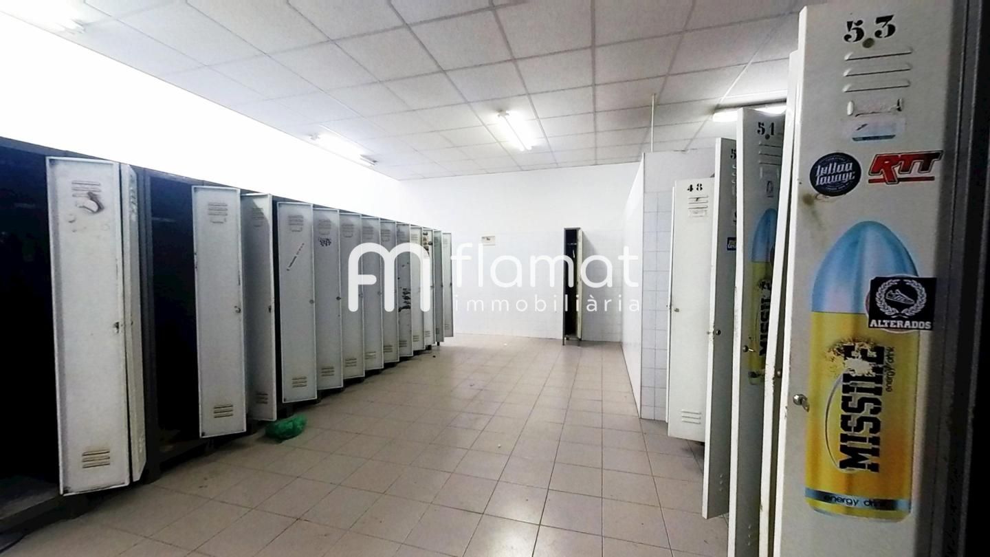 locales-comerciales en tarragona · carrer-de-l'assalt-7-43003 250000€